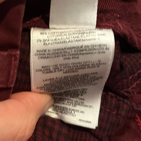 Brooks Brothers - Red Slacks - Picture 3 of 3